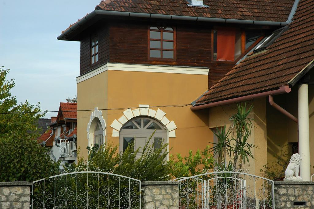 Alom Kucko Apartman Залаегерсег Номер фото